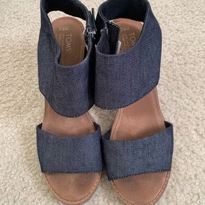 TOMS heels